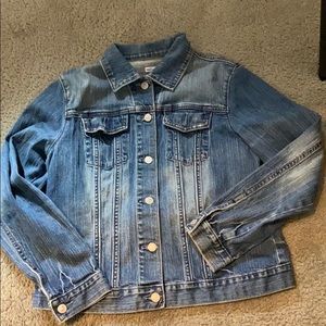 Women’s blue jean jacket size L